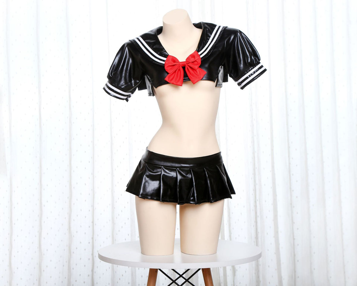 Pony-Mädchen-Schulmädchen-Uniform-Schleife