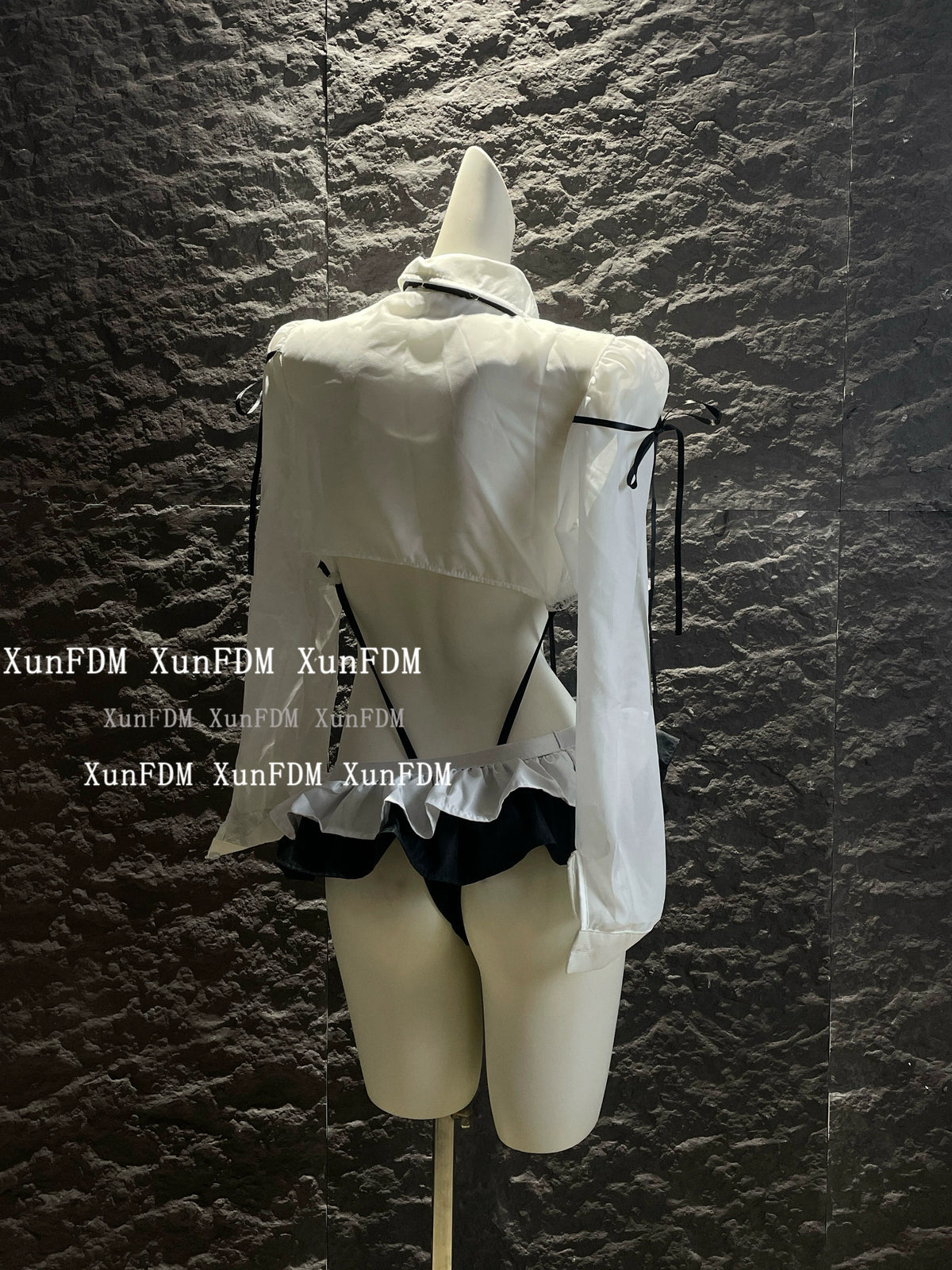 Japanse School Girl Uniform With Tie
