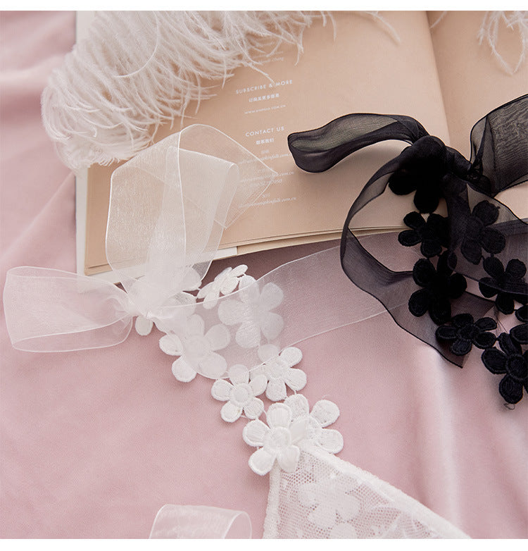 Elegant Pretty Flower Quality Lace Baby Doll Set