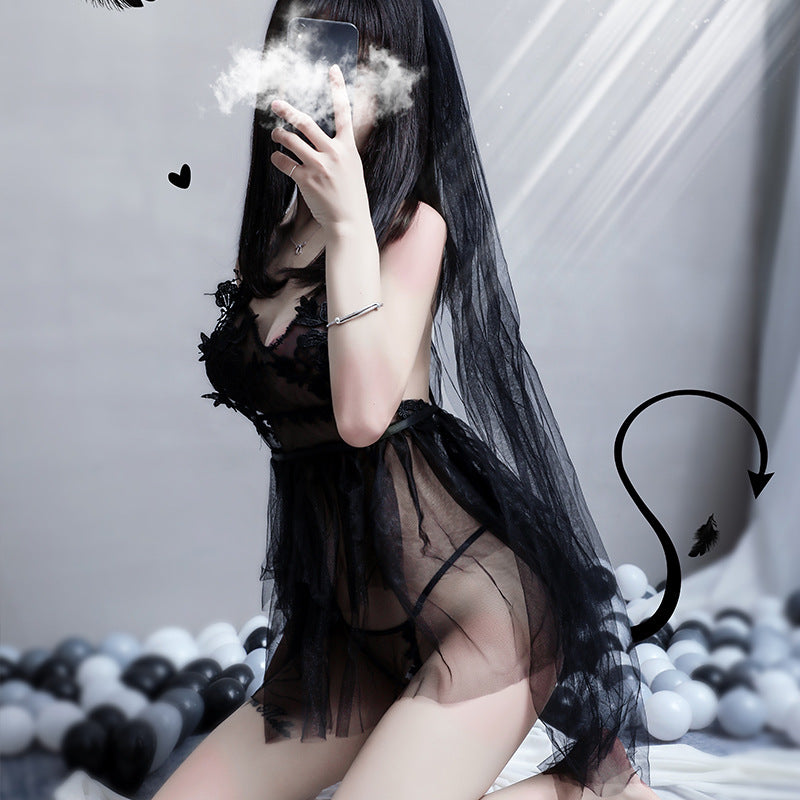 日本のアニメゲームかわいいロリータゴシックウェディング花嫁ランジェリー