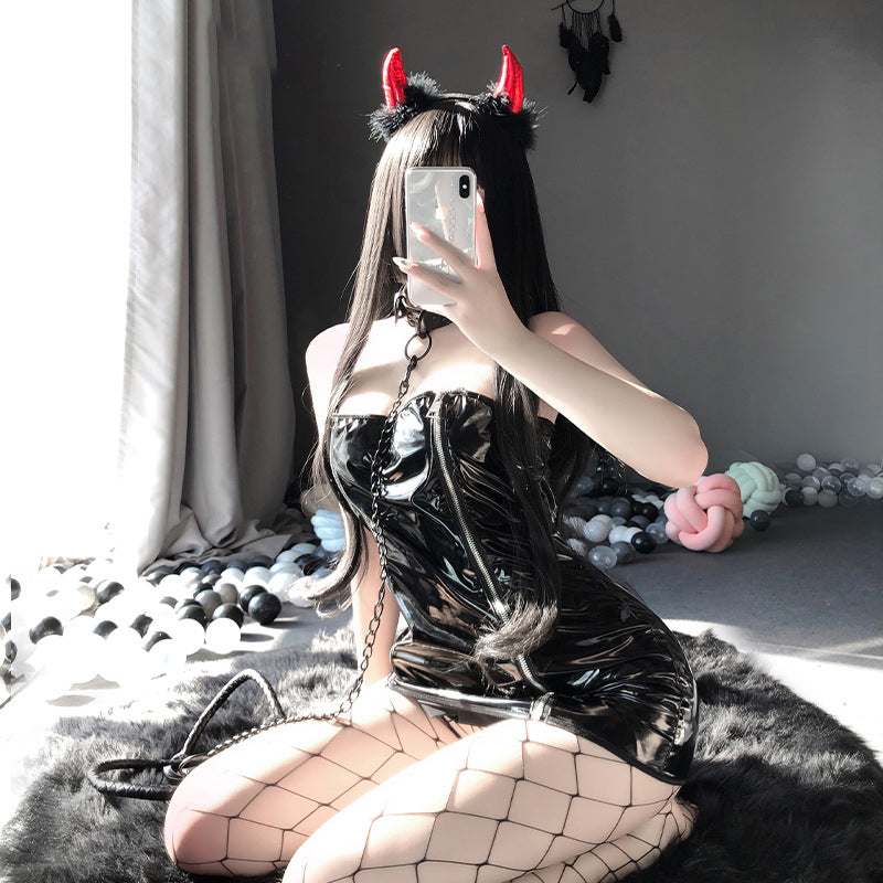 Sexy Hollow Strap Tube Top Tight-Fitting Bag Hip Zipper Patent Leather Uniform