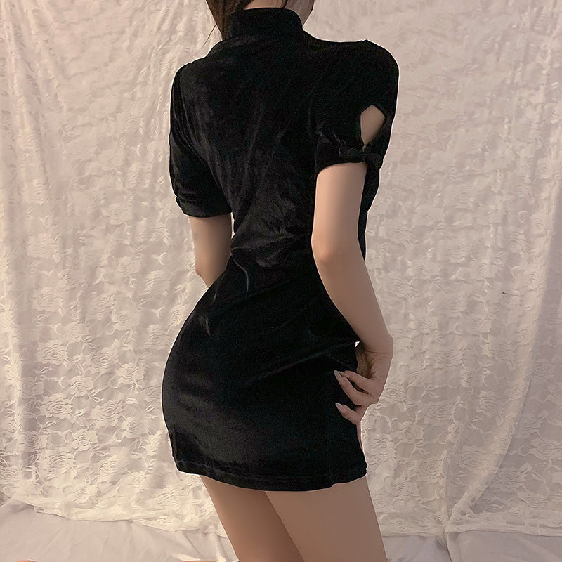 Gothic Velvet Witch Girl