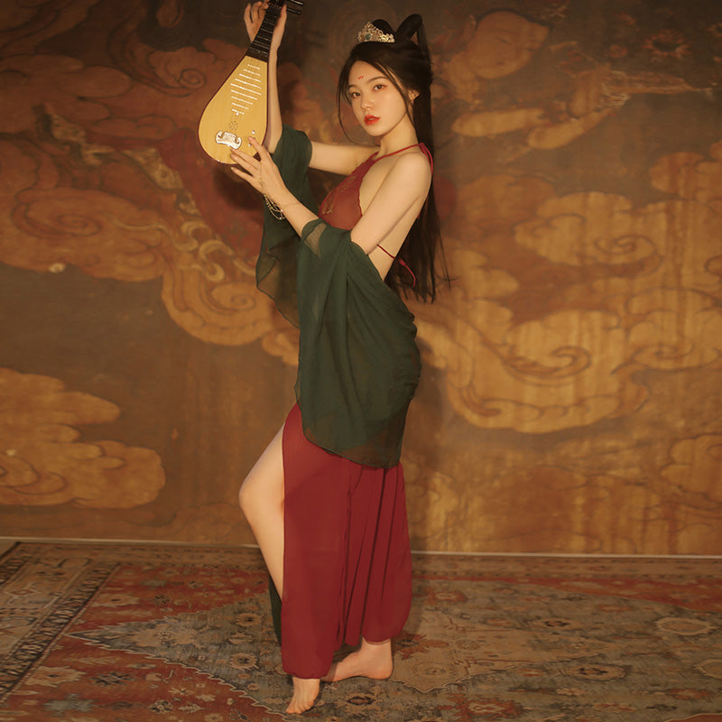 Sexy Chinese Maid
