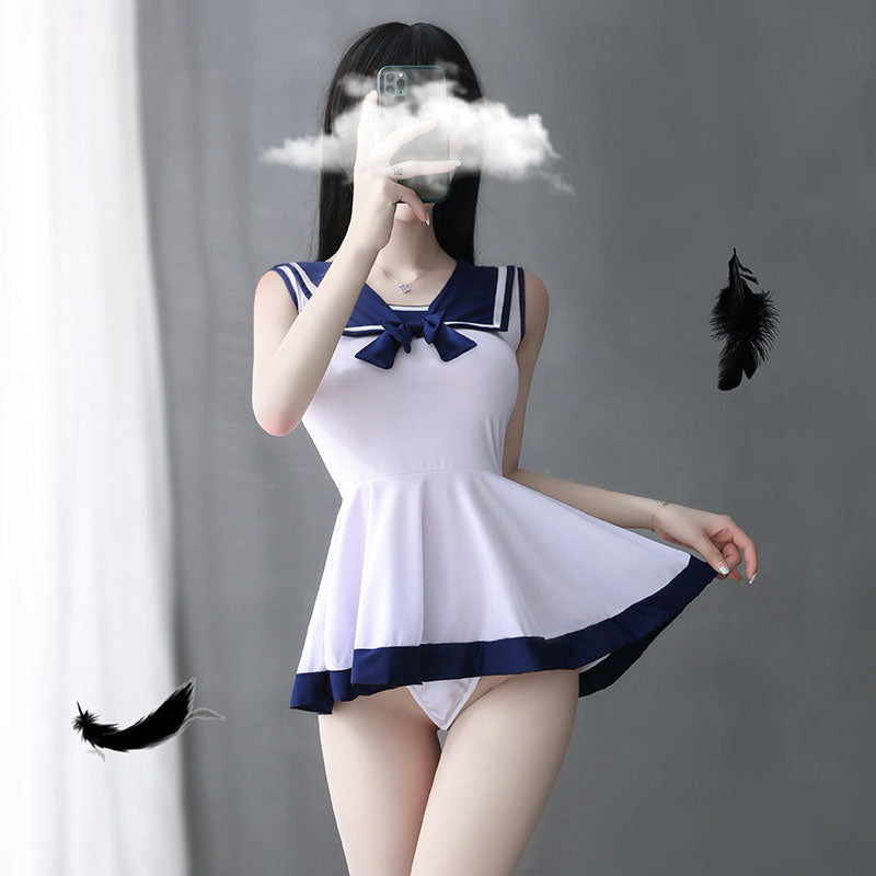 セクシーな日本の制服誘惑スーツ