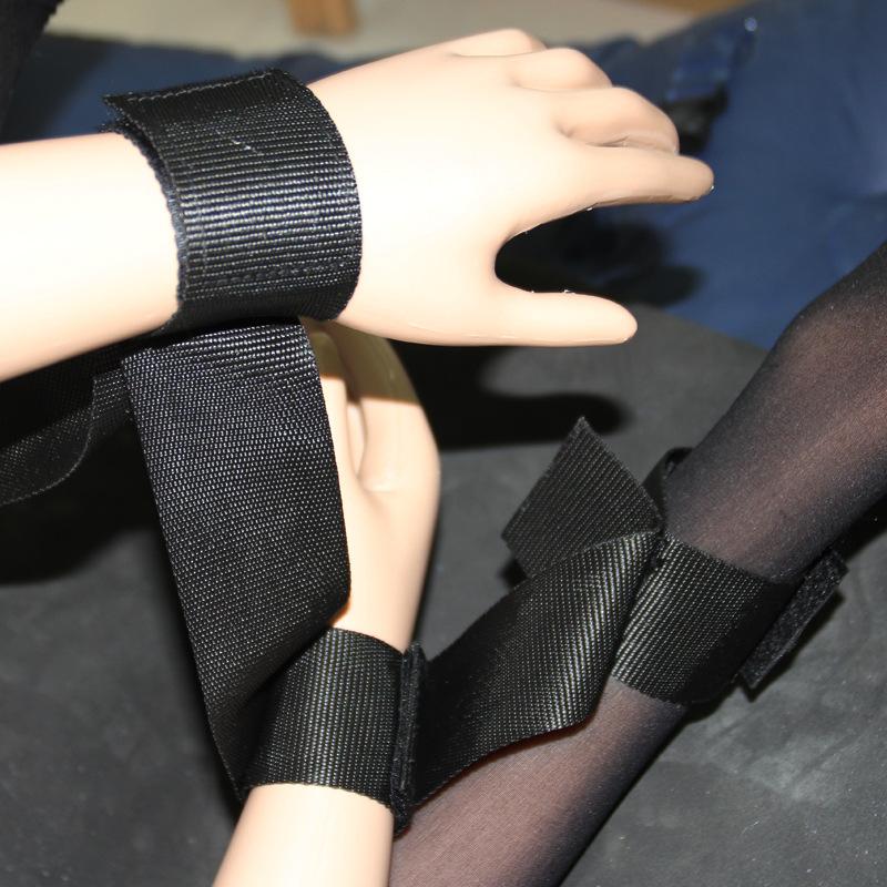 Wrist Bind Together - Lock Arm