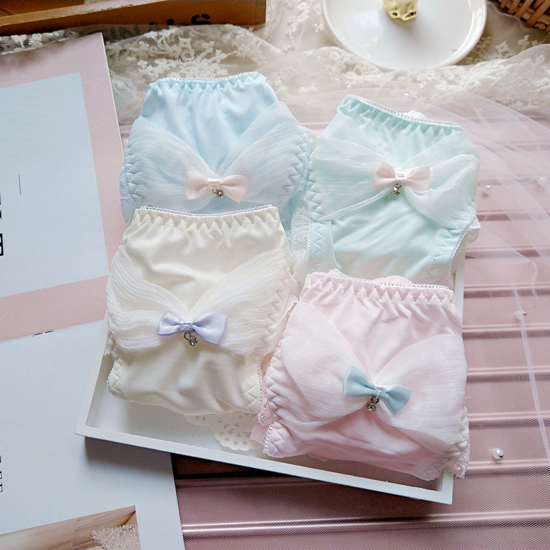 4 Stück-Kawaii Cheekie Pastell Sweet White Kiss Me Höschen 