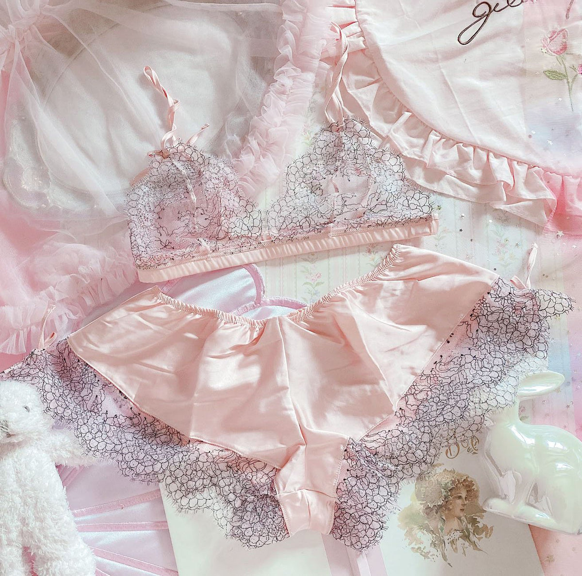 Japanese Girl Eyelash Lace Sexy Steelless Triangle Cup Satin Bra Set