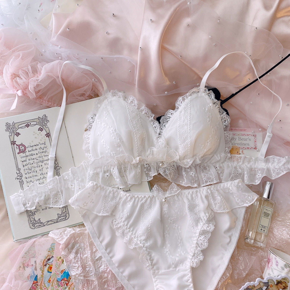 Sofyee  Japanese White Chiffon Sweet Lace Without Steel Ring Suit