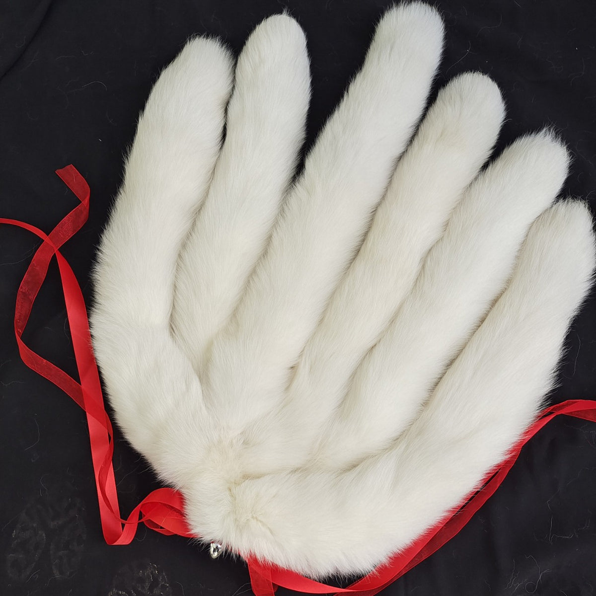 White Fox Long Buttplug Tail