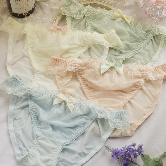 4pcs- Sofyee Kawaii Pastel Sweet White Kiss Me Panty