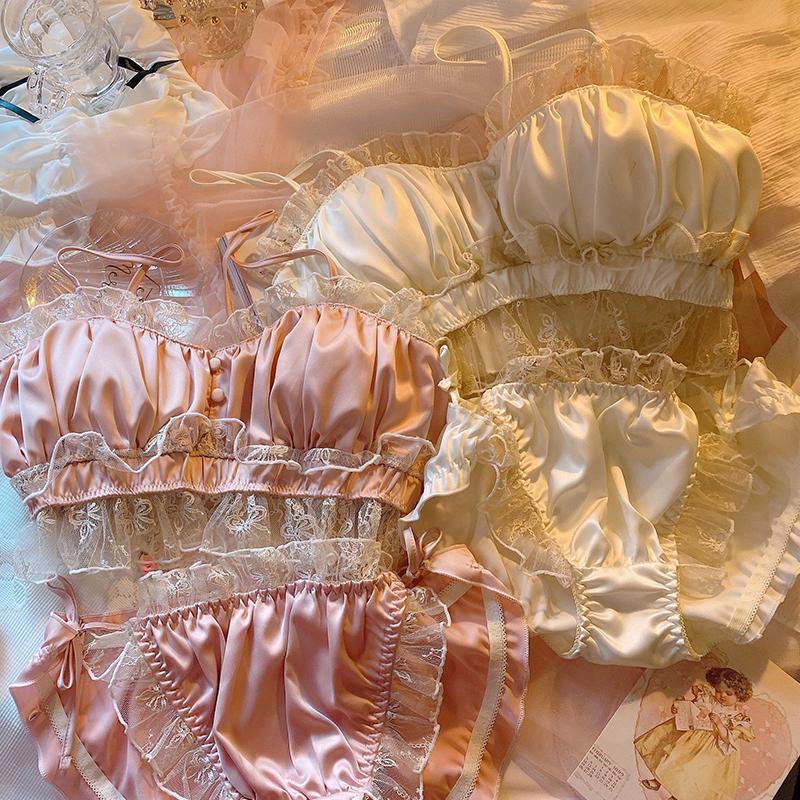 Japanese girl retro palace style flower lace sexy no steel ring bra set