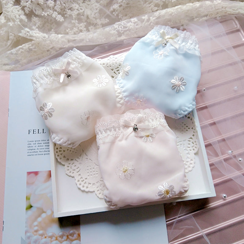 3pcs-Kawaii Peachy Sweet White Kiss Me Panty