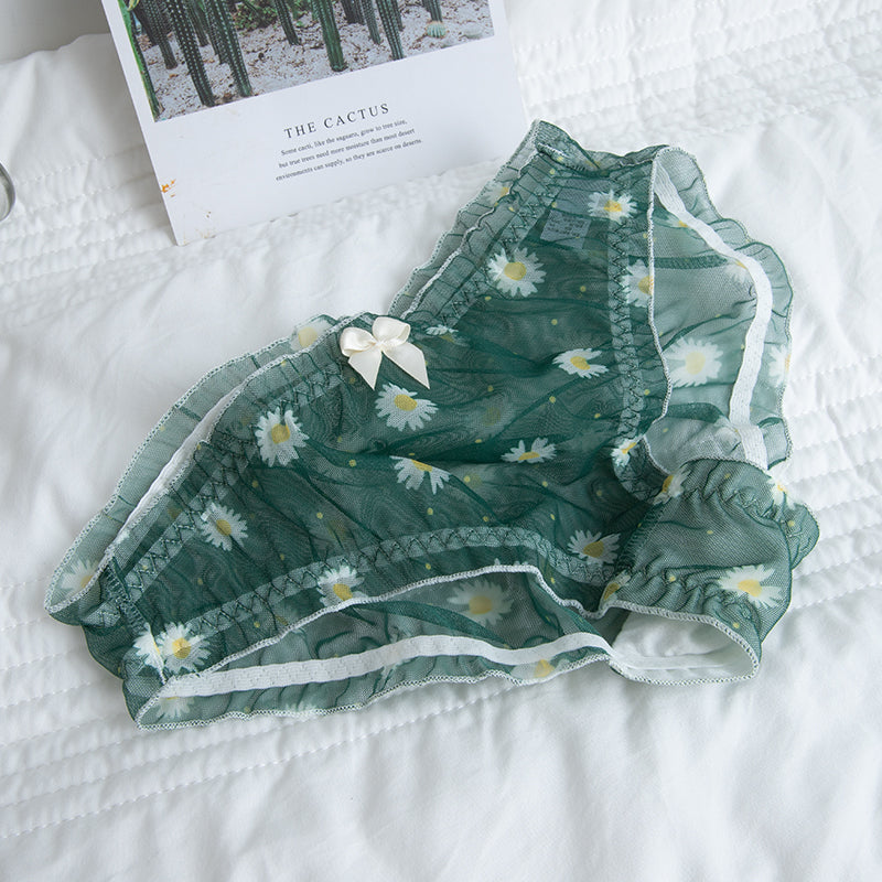 Japanese net yarn cute little wrinkle chrysanthemum sexy panties