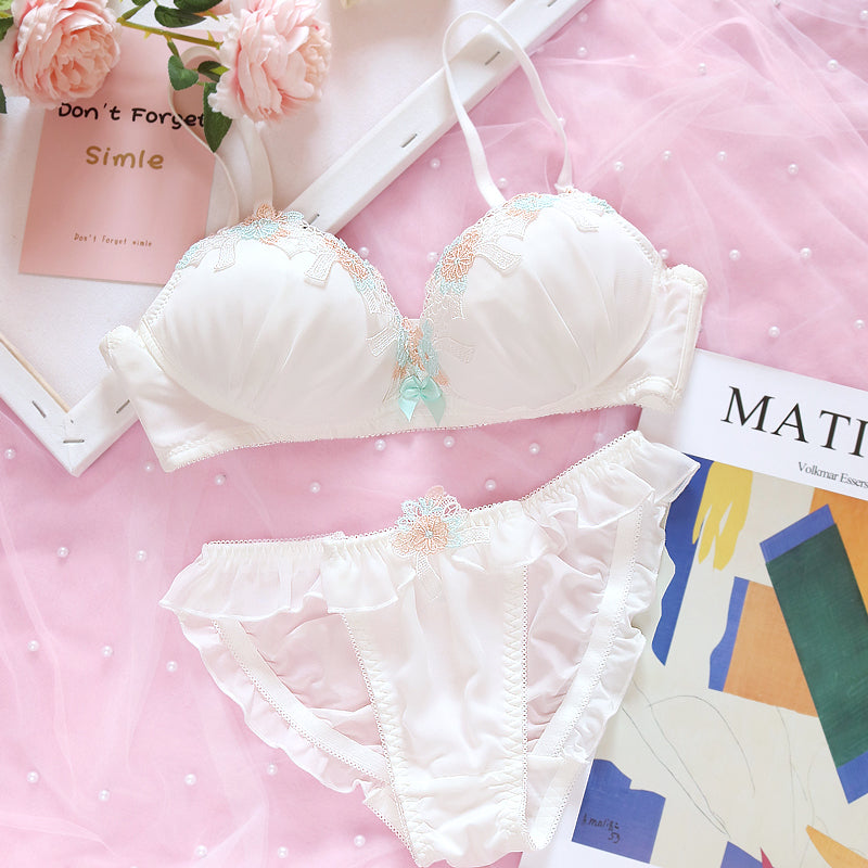 Sofyee Kawaii Wirefree Bra Set
