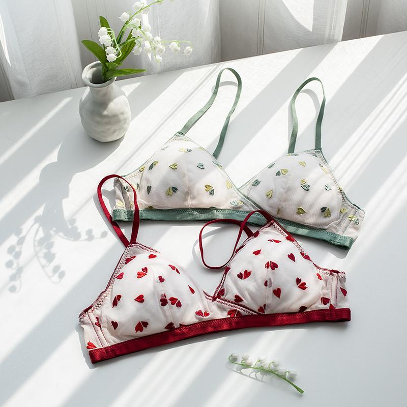 刺繍の愛の二重紡糸半透明セクシーな超薄型ソフトカップブラセットスチールリングなし